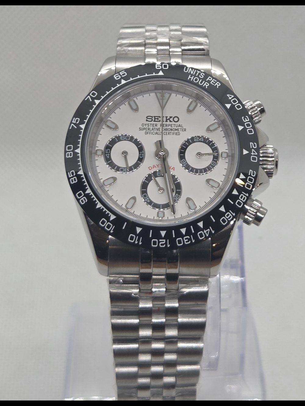 *** SOLD*** Custom Seiko Mod VK63 Daytona Chronograph Panda Dial on Jubilee